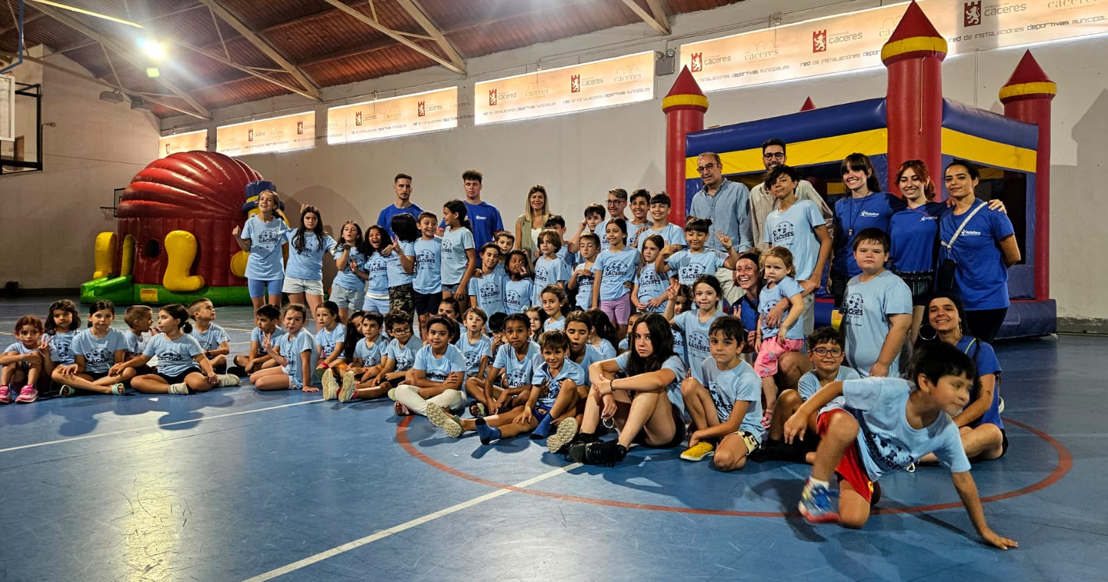 los-campamentos-urbanos-de-verano-del-imas-clausuran-su-primera-quincena-de-actividades-con-una-fiesta
