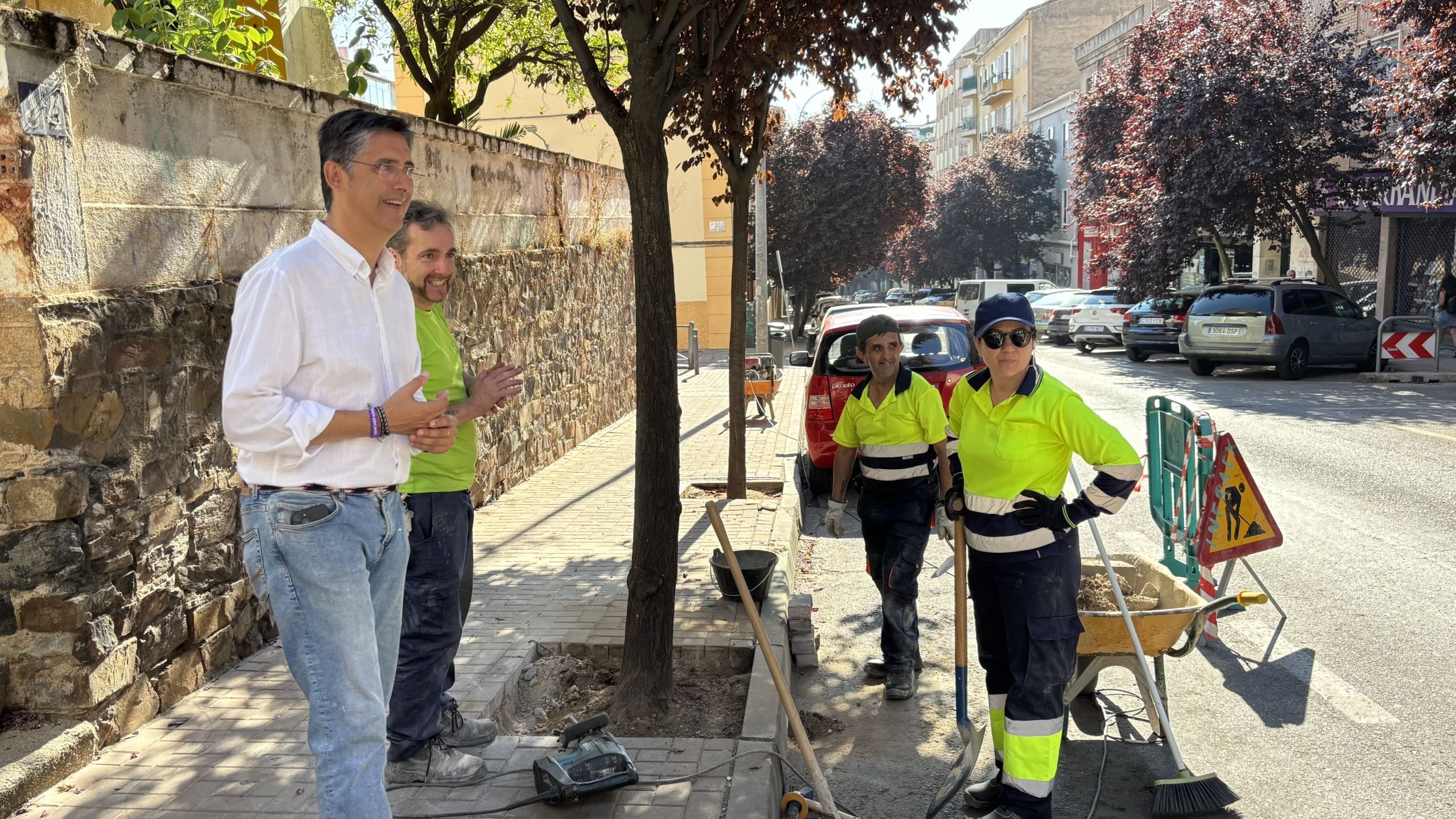 el-ayuntamiento-de-caceres-avanza-en-la-mejora-de-la-accesibilidad-en-la-ronda-del-carmen