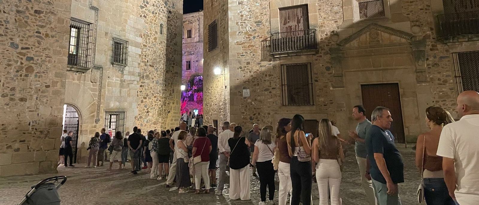 el-ayuntamiento-anima-a-participar-en-la-noche-del-patrimonio-como-voluntarias-y-voluntarios