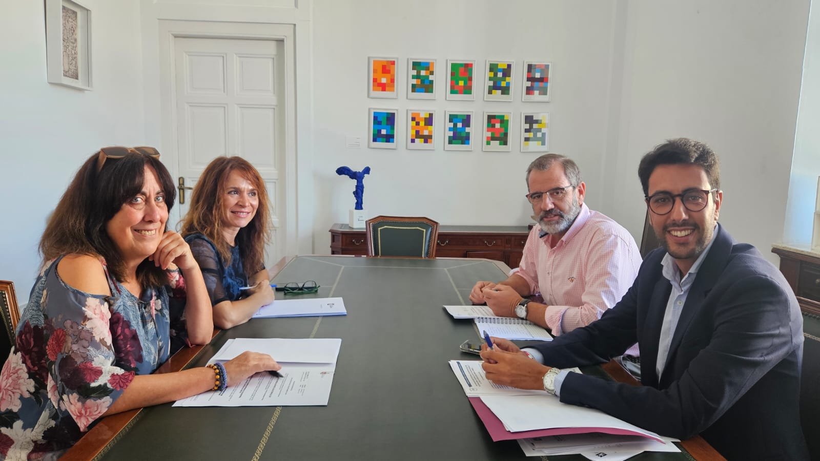 el-equipo-de-gobierno-inicia-las-negociaciones-con-la-oposicion-sobre-el-presupuesto-del-ayuntamiento-para-2026