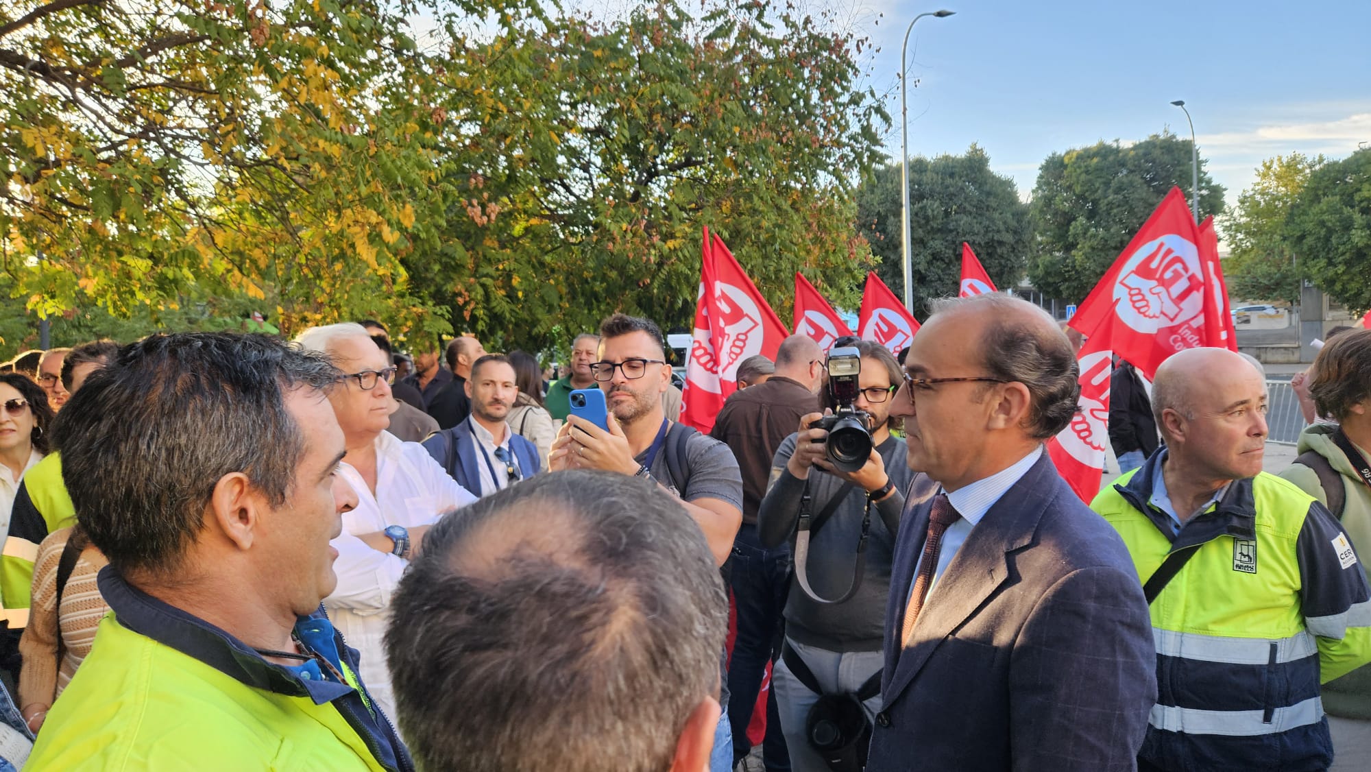 rafa-mateos-defiende-la-continuidad-de-almaraz-y-el-empleo-que-genera-en-la-51a-reunion-de-la-sociedad-nuclear-espanola-celebrada-en-caceres