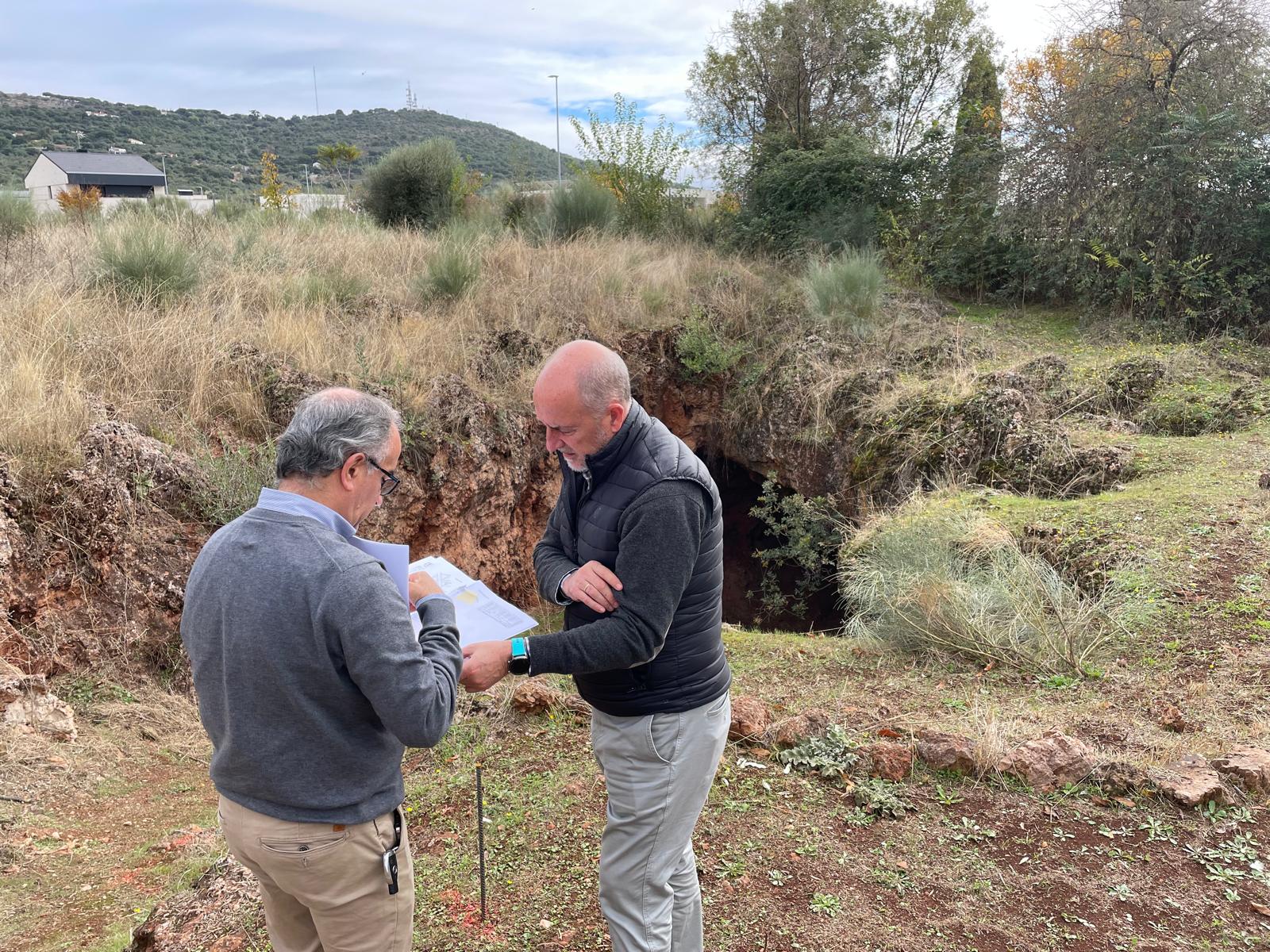comienzan-los-trabajos-de-accesibilidad-y-musealizacion-de-la-cueva-del-conejar