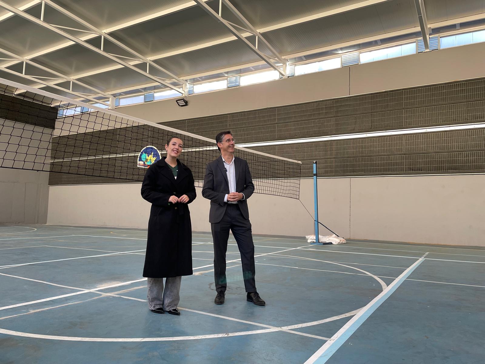 el-ayuntamiento-pone-en-servicio-la-pista-polideportiva-de-la-calle-batalla-del-salado-tras-su-reforma