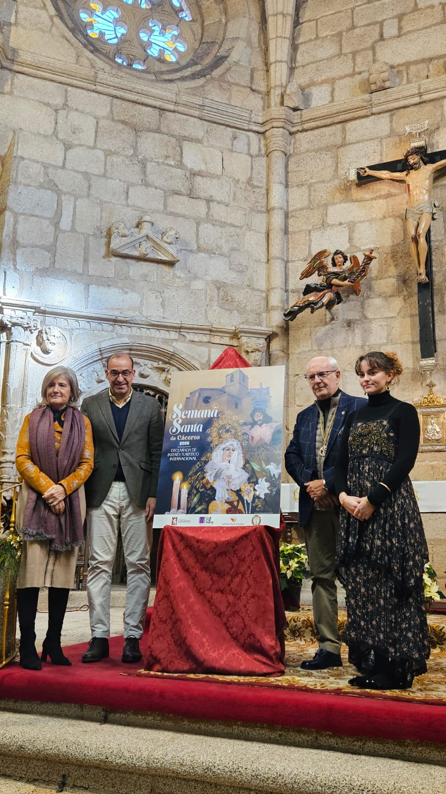 rafa-mateos-invita-a-las-cofradias-a-implicarse-en-el-40-aniversario-de-caceres-como-ciudad-patrimonio-de-la-humanidad