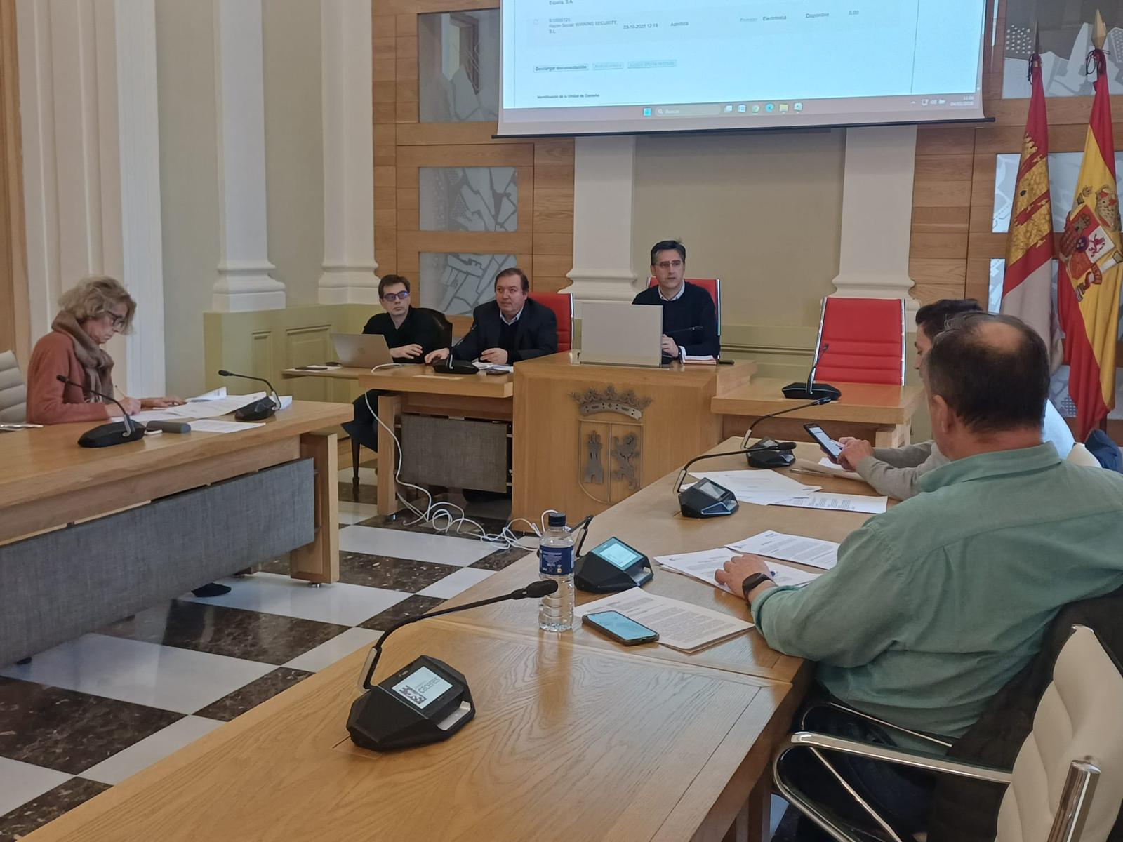 la-mesa-de-contratacion-propone-adjudicar-a-construcciones-sevilla-el-asfaltado-de-varios-viales-del-poligono-capellanias