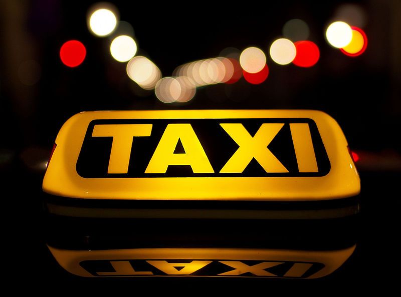 convocatoria-de-cinco-licencias-municipales-de-auto-taxis-adaptados-para-personas-con-movilidad-reducida-en-la-ciudad-de-caceres.