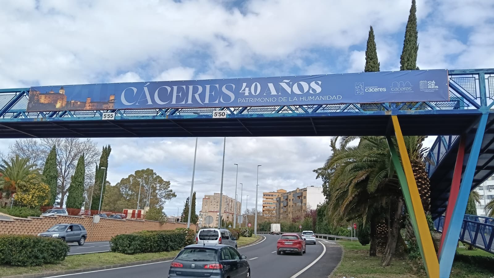 nueva-imagen-para-caceres-en-sus-accesos-con-motivo-del-40-aniversario-como-ciudad-patrimonio