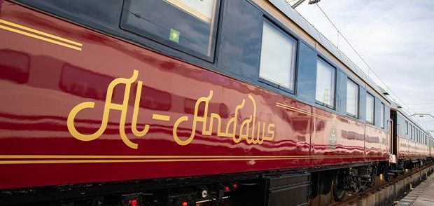 el-tren-turistico-de-lujo-al-andalus-llega-por-primera-vez-a-caceres