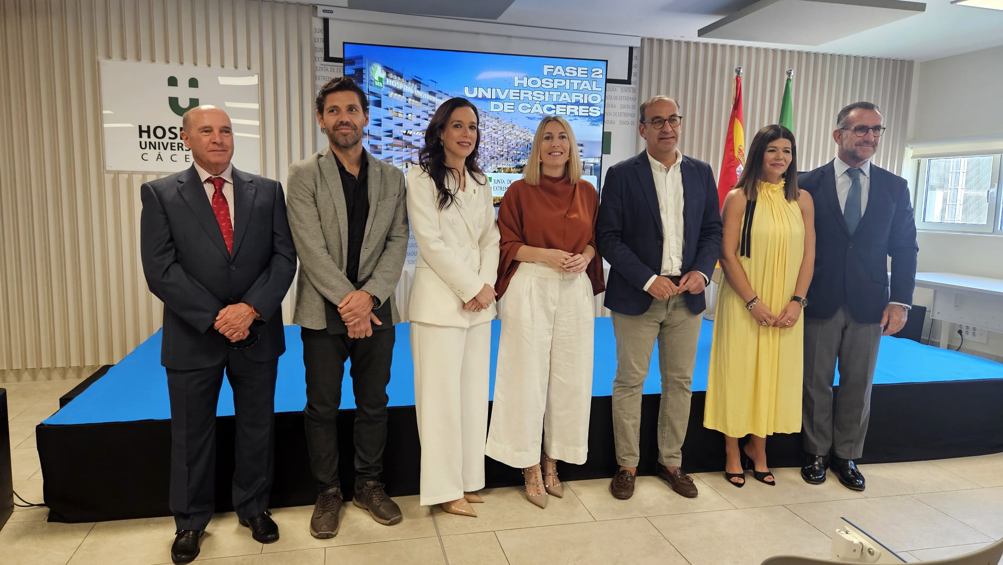 rafa-mateos:-“caceres-va-a-contar-con-un-hospital-referente-en-espana-gracias-a-la-mayor-inversion-sanitaria-de-su-historia”
