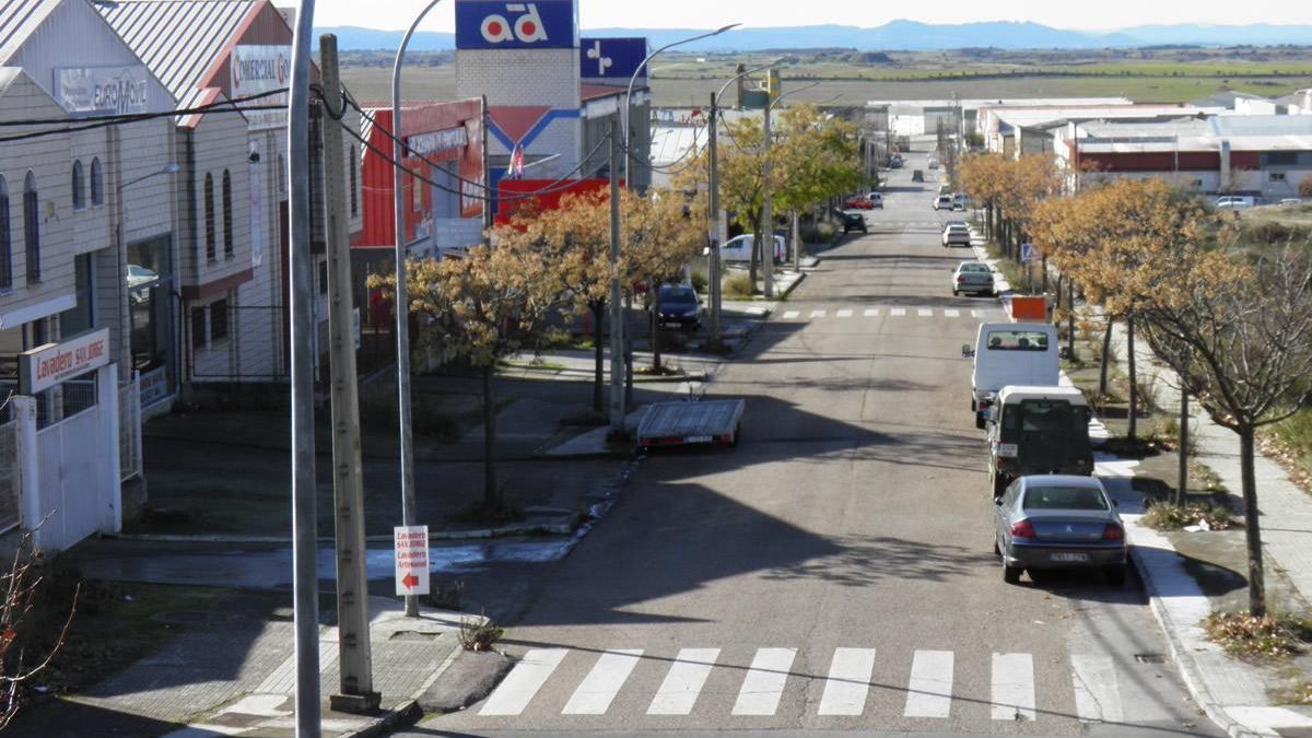 caceres-entra-en-la-fase-definitiva-para-disponer-del-100%-del-suelo-industrial-de-capellanias-ii