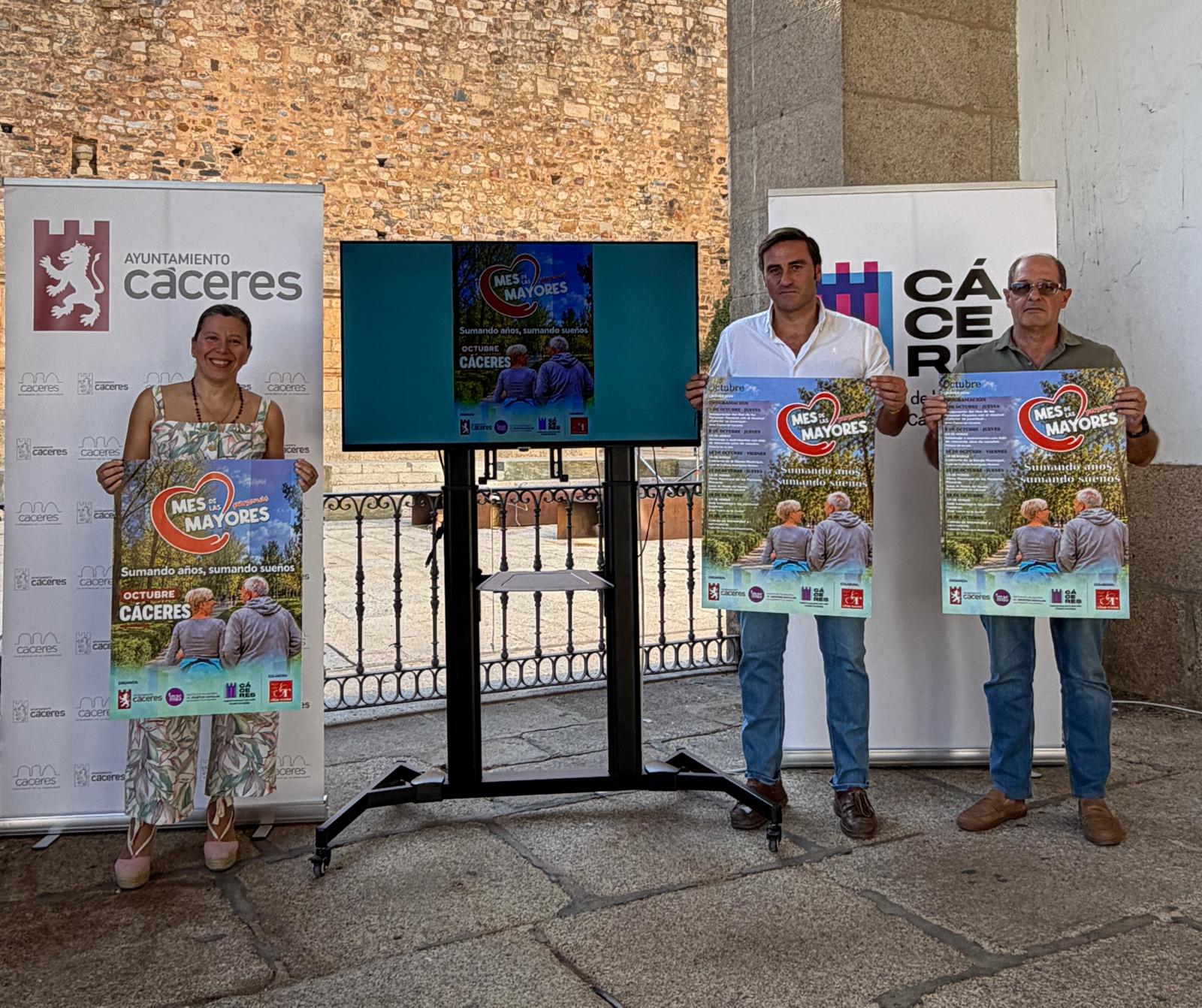 el-ayuntamiento-de-caceres-celebra-durante-todo-octubre-el-mes-de-las-personas-mayores