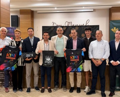 el-ayuntamiento-destaca-el-caracter-deportivo-y-solidario-de-la-xi-carrera-solidaria-kini-carrasco